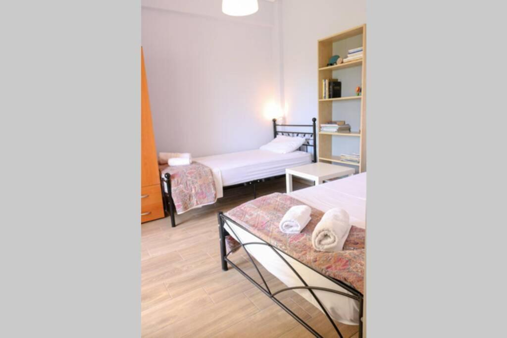 Sunshine House Offering Spectacular Views To Olymp A Apartment Nea Iraklia Luaran gambar