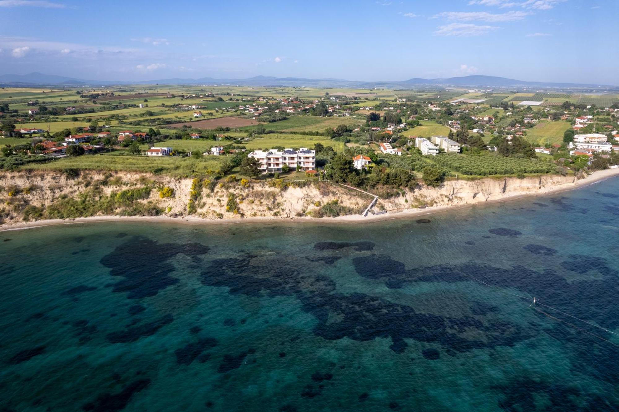 Sunshine House Offering Spectacular Views To Olymp A Apartment Nea Iraklia Luaran gambar