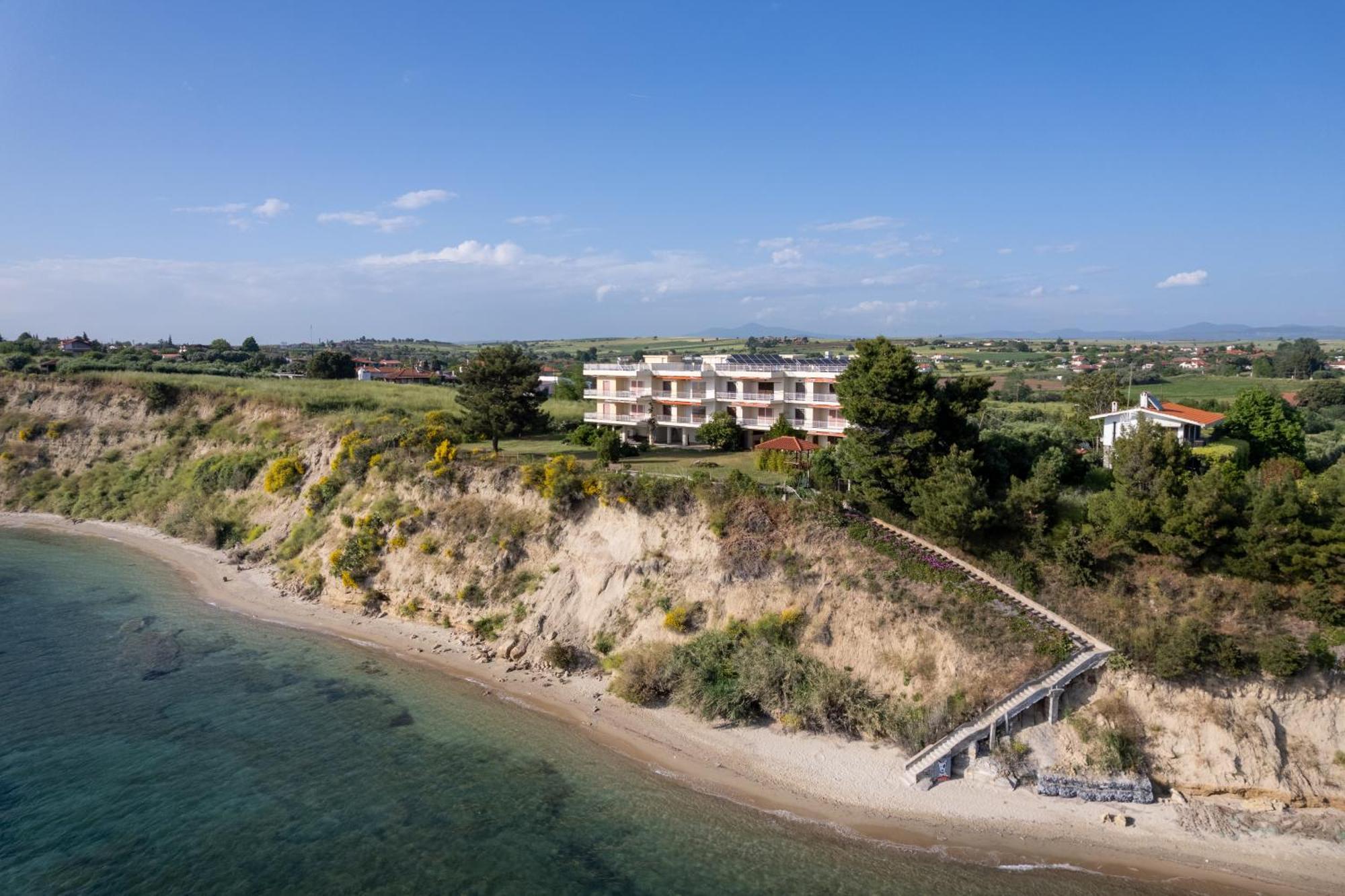 Sunshine House Offering Spectacular Views To Olymp A Apartment Nea Iraklia Luaran gambar