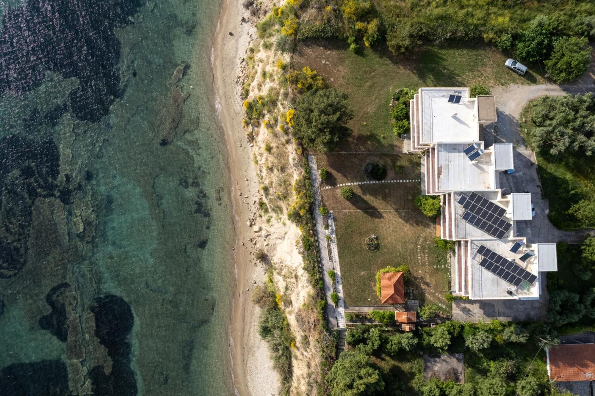 Sunshine House Offering Spectacular Views To Olymp A Apartment Nea Iraklia Luaran gambar