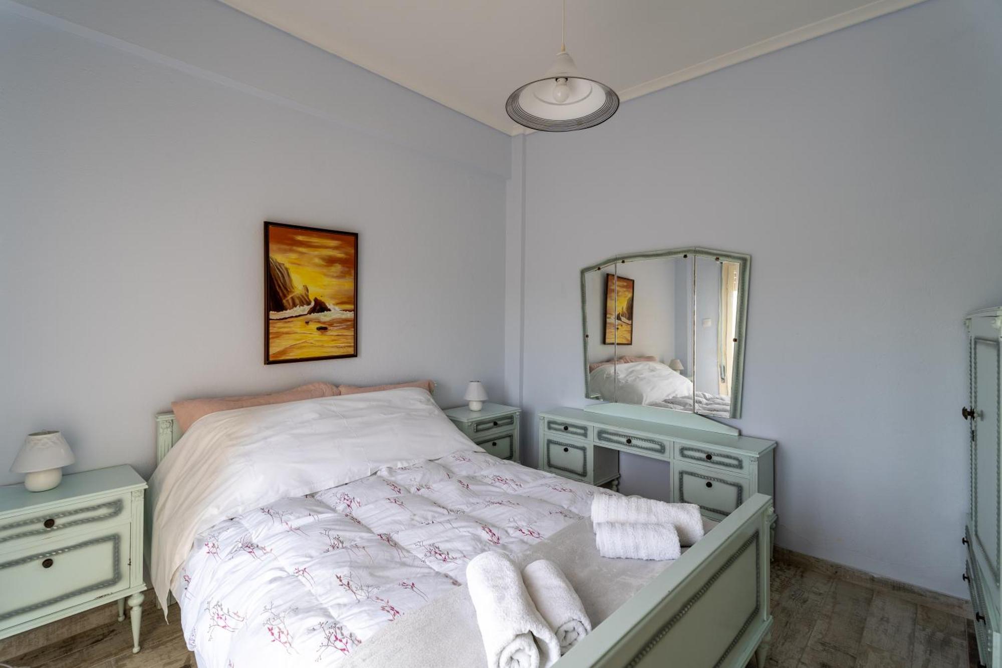 Sunshine House Offering Spectacular Views To Olymp A Apartment Nea Iraklia Luaran gambar